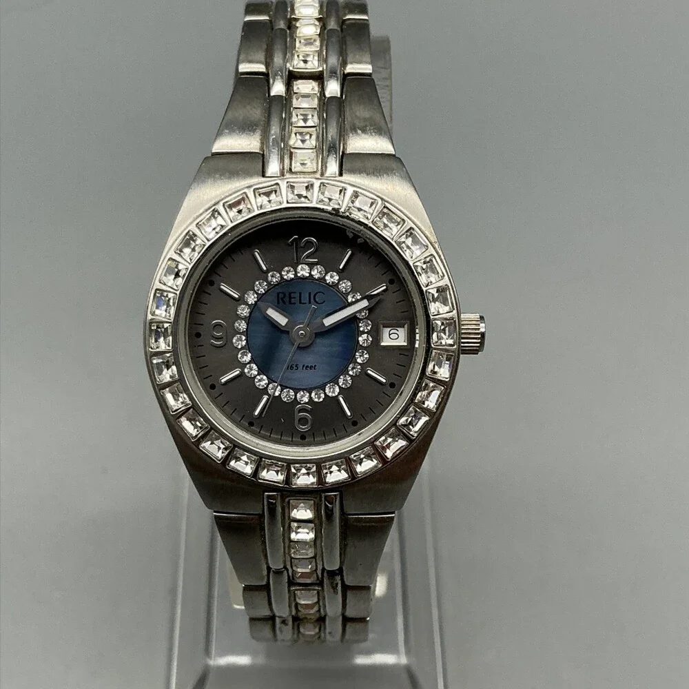 Relic ZR11774 Womens Watch 26mm Blue Gray Crystals Silver Tone New Battery 6.75